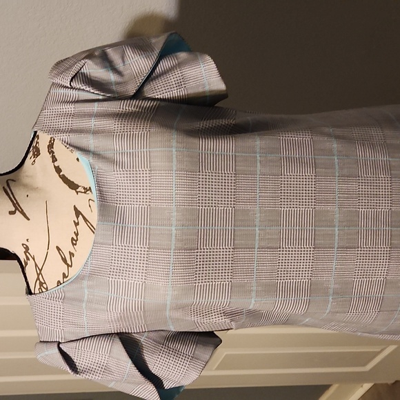 Shelby and palmer elegant dress - Picture 3 of 7